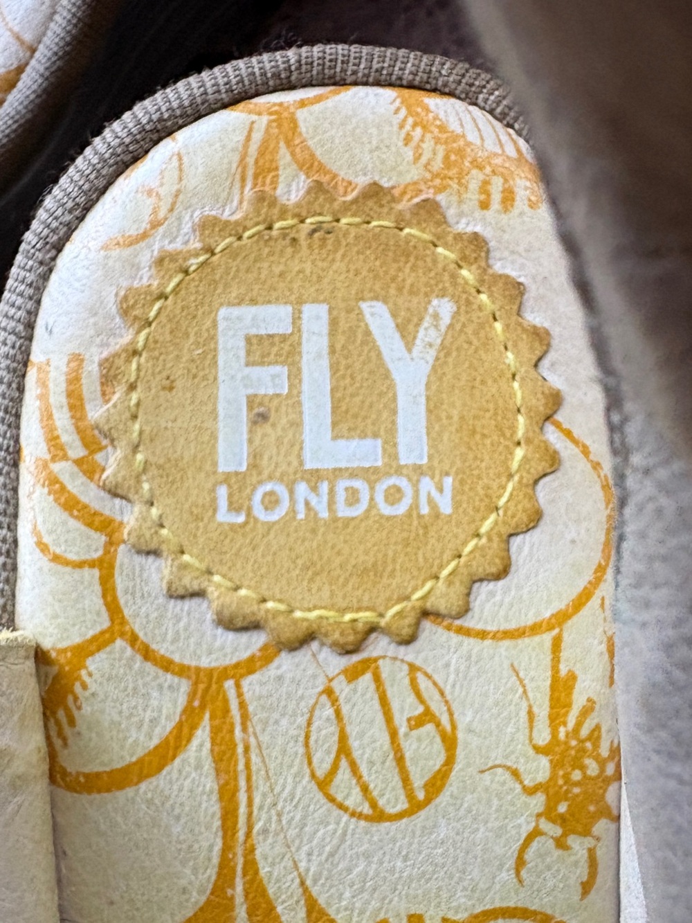 🪰FLY LONDON Yaje Yellow Platform Wedge Sandle Sz 41/10 - Picture 11 of 13